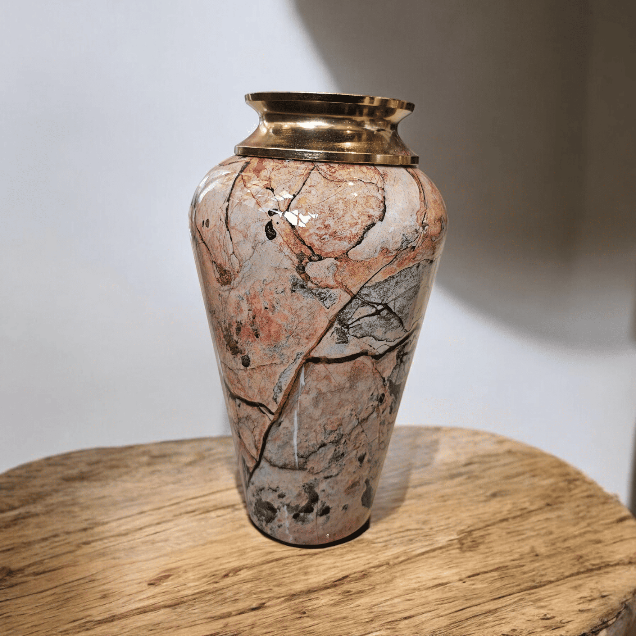 Grand Metal Flower Vase