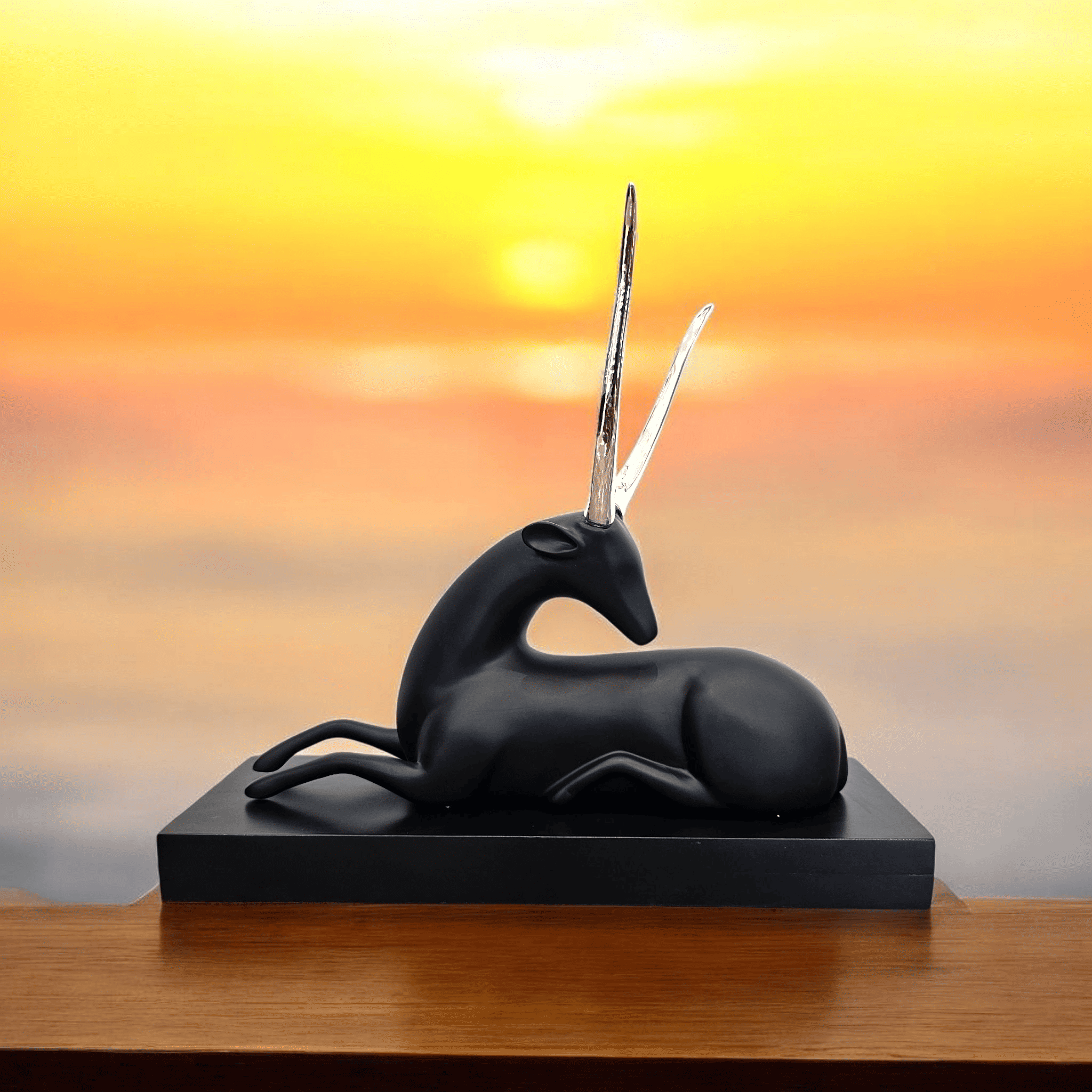 Black Deer showpiece